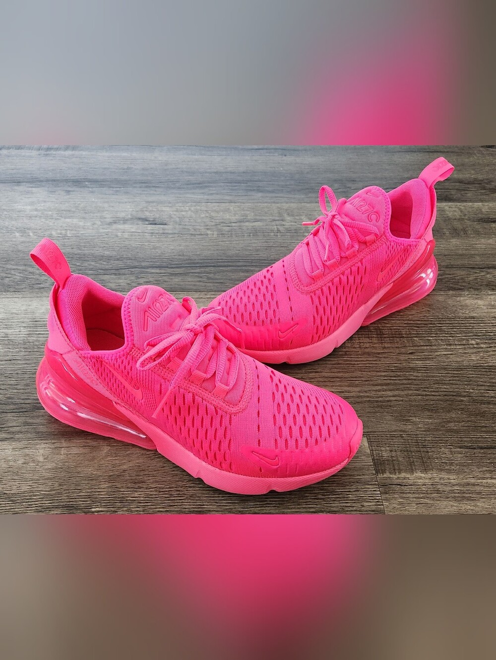 *BRAND NEW* Nike Airmax Air Max 270 Sz 6.5 Vibrant Neon Bright Hyper Triple Pink